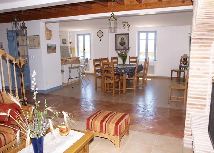 Nyaraló Le Majeste Juzes