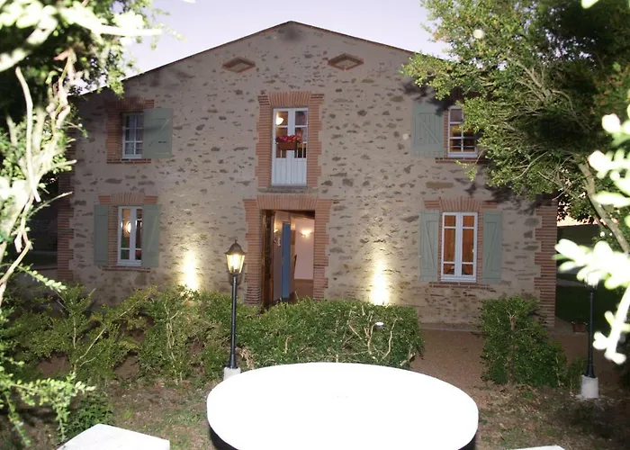 Le Majeste Nyaraló Juzes